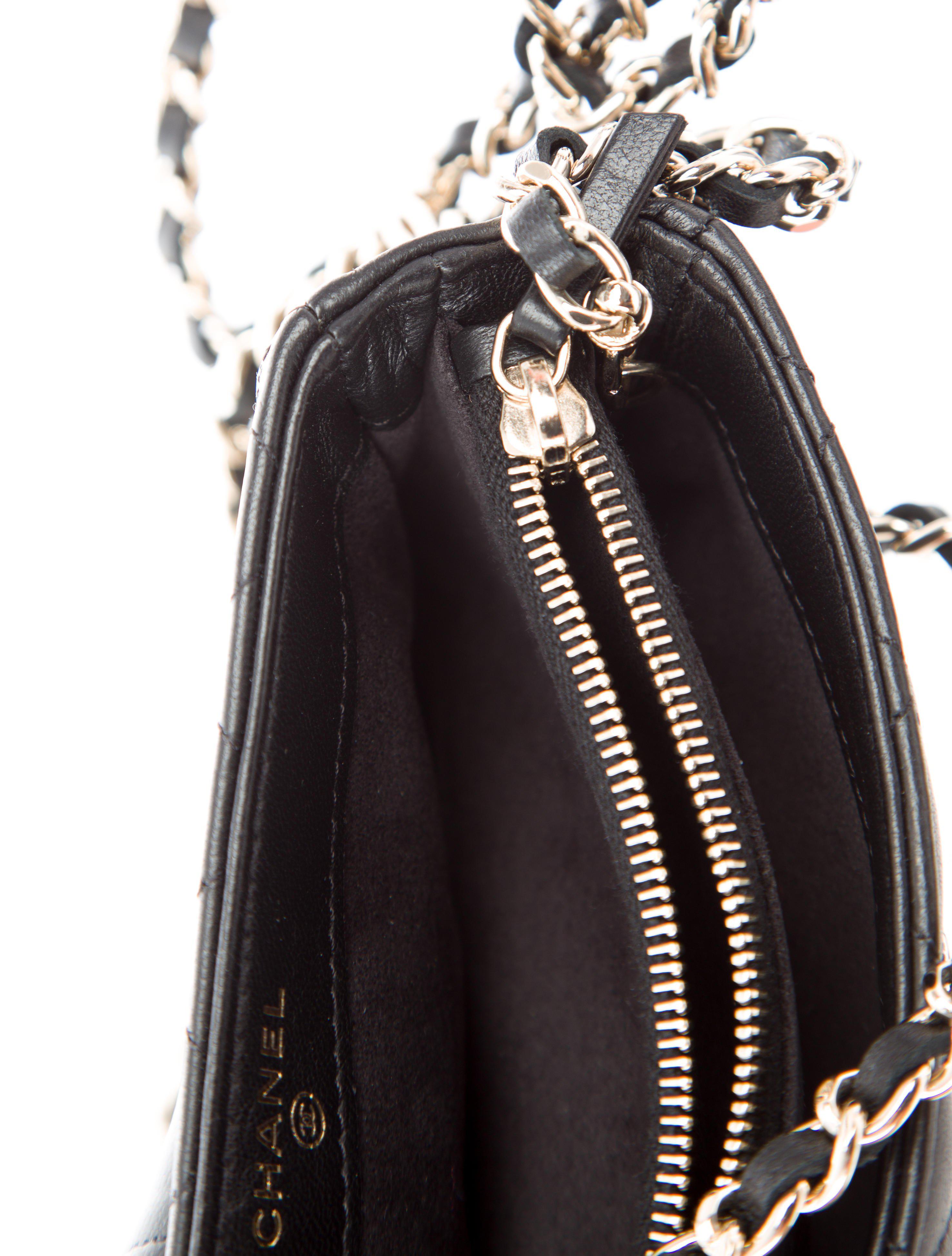 Lyst - Chanel O-phone Holder Crossbody Bag Black in Metallic