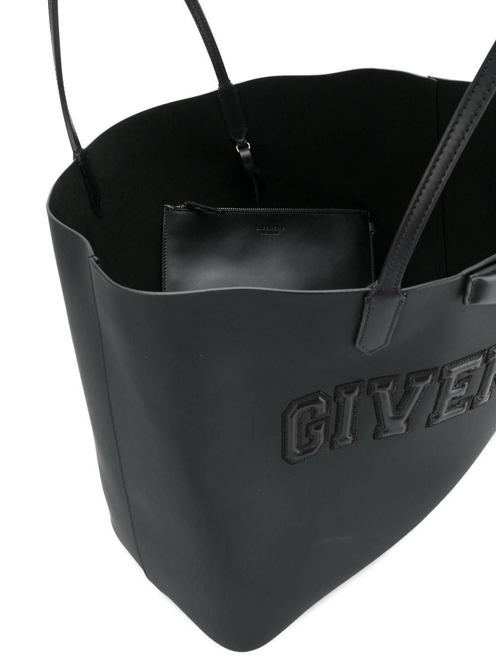 Lyst - Givenchy Large Antigona Shopper in Black