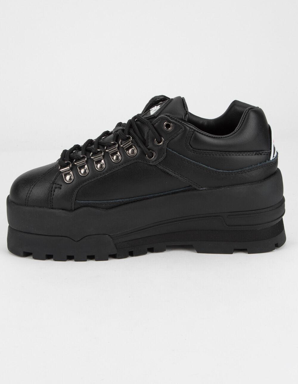 black platform filas