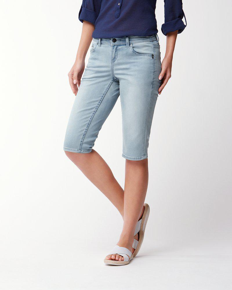 Tommy Bahama Afton Denim 15inch Clam Diggers in Blue Lyst