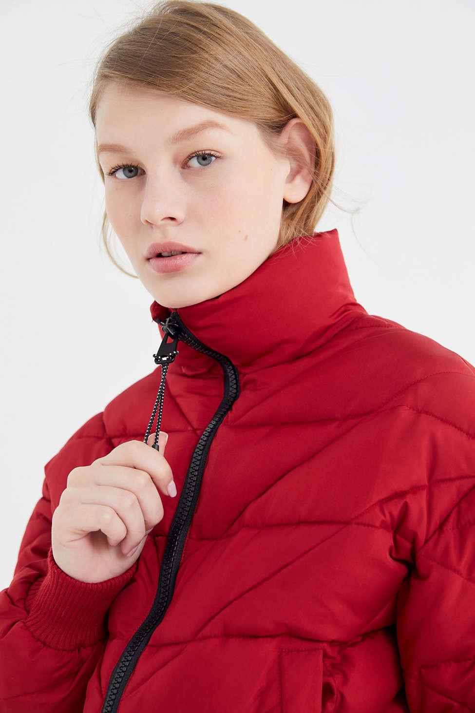 Lyst - Urban Outfitters Uo Red Quilted Crop Puffer Jacket in Red