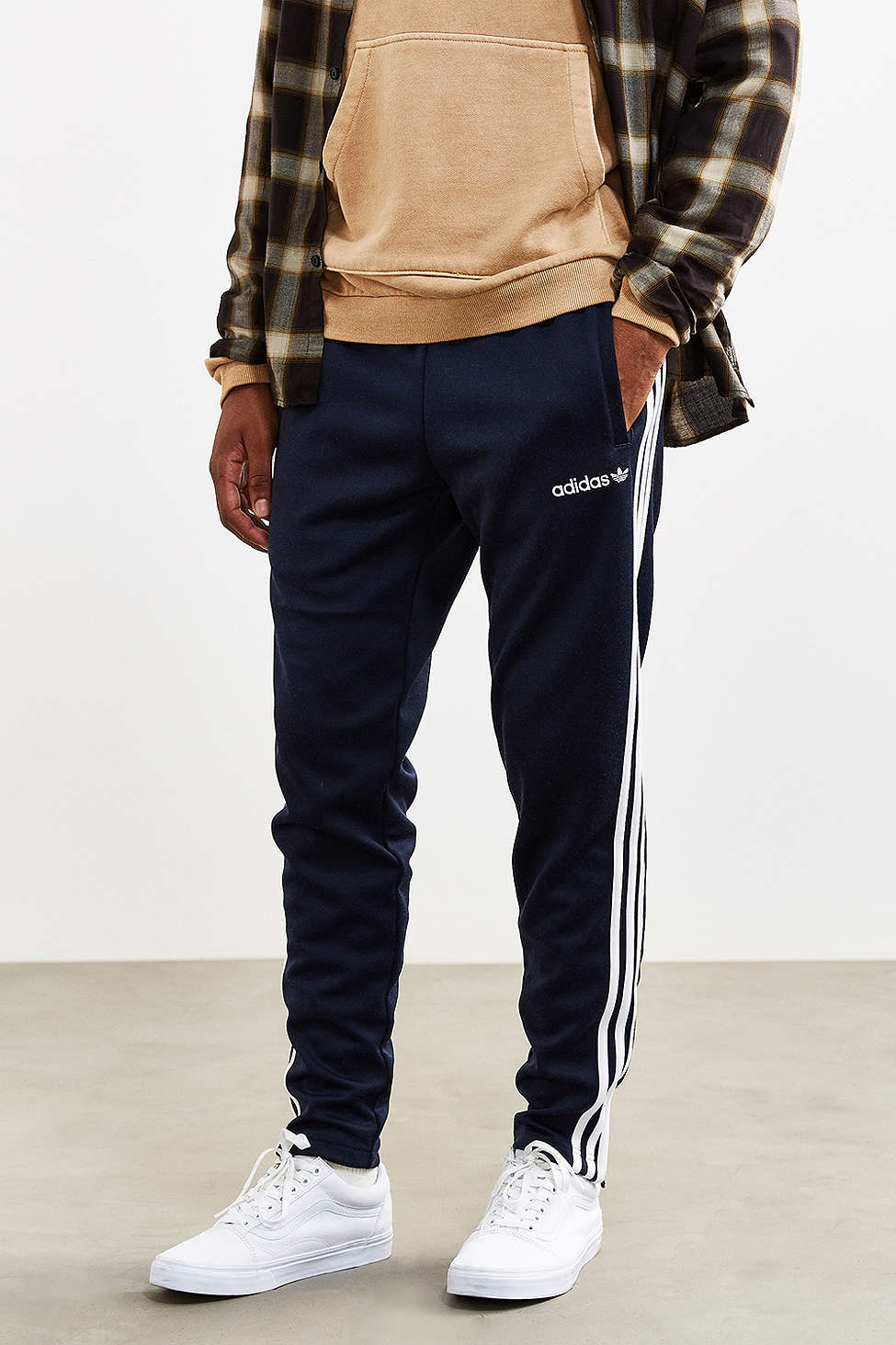 Adidas originali + 60) track pantaloni in blu per gli uomini lyst Adidas originali + 60) track pantaloni in blu per gli uomini lyst