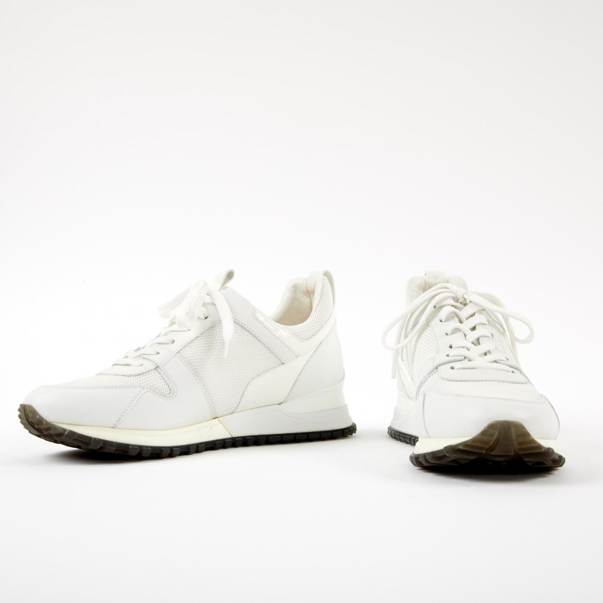 Louis Vuitton Run Away White Leather Trainers in White - Lyst