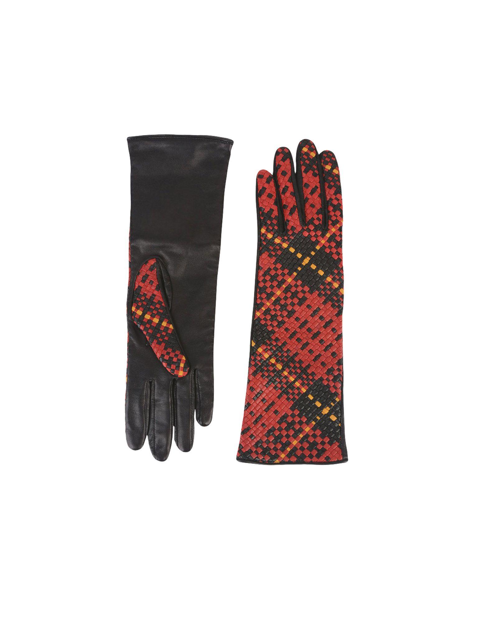 Agnelle Gloves in Black Lyst