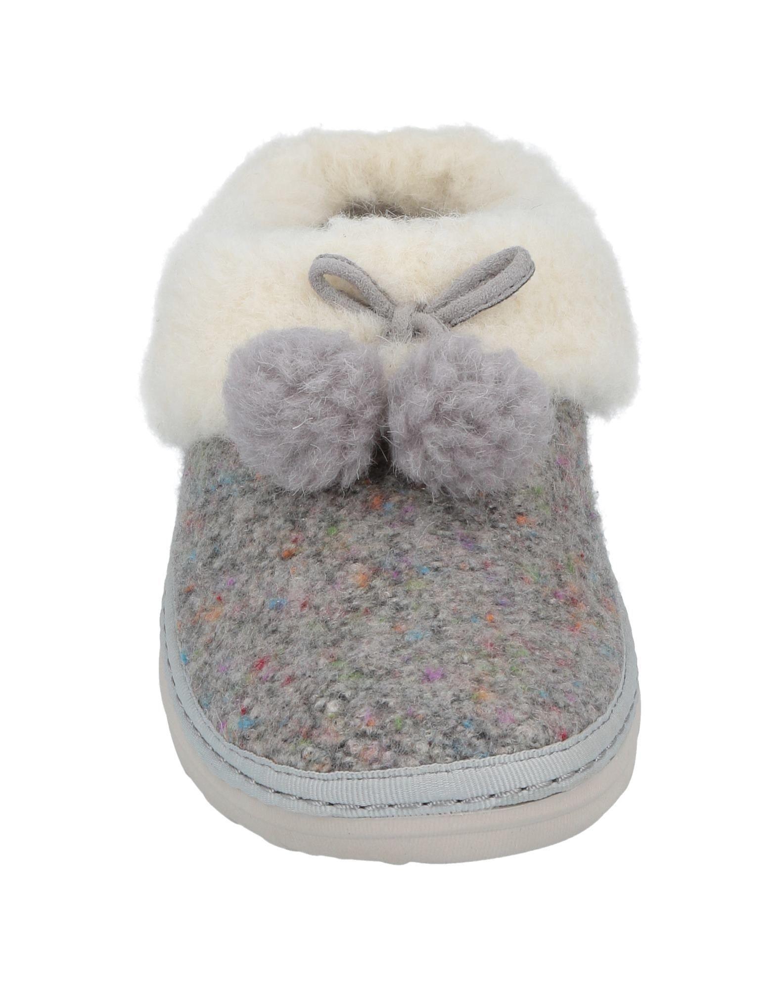 Fitflop Rubber Slippers in Grey (Gray) - Lyst