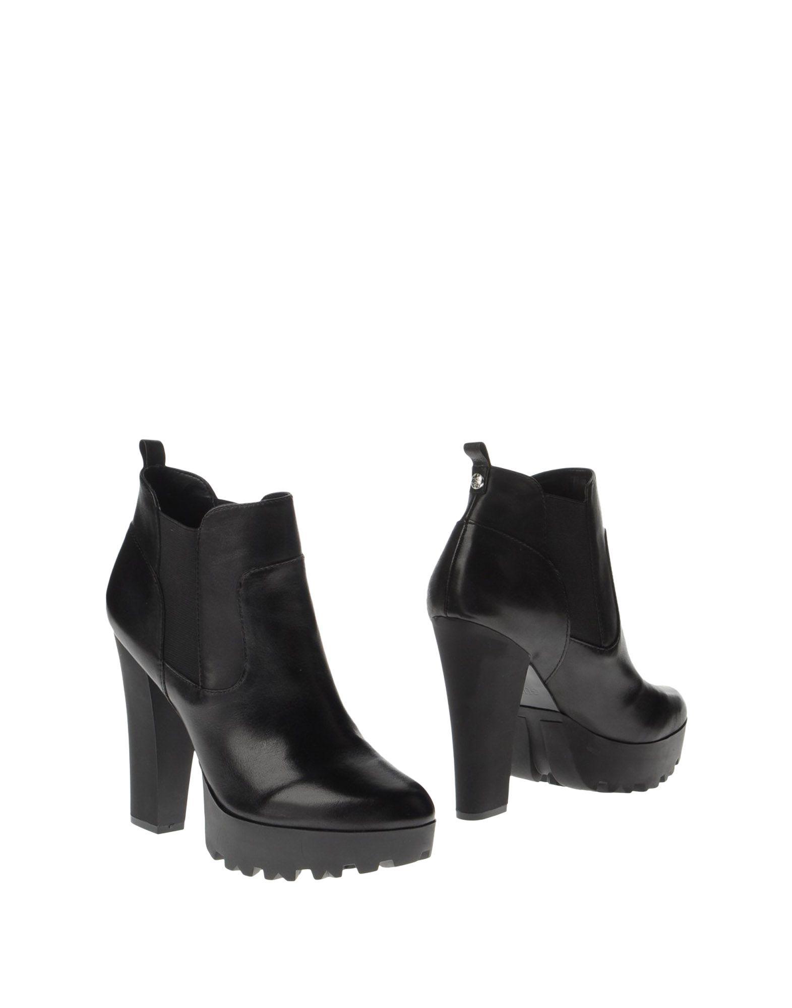 Lyst - Guess Ankle Boots in Black