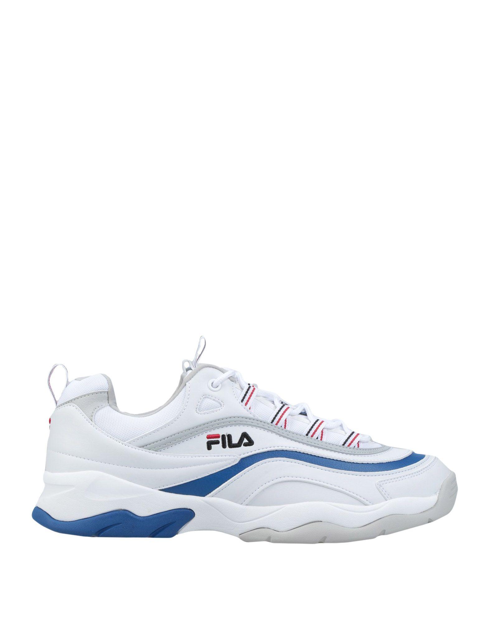 grey fila sneakers