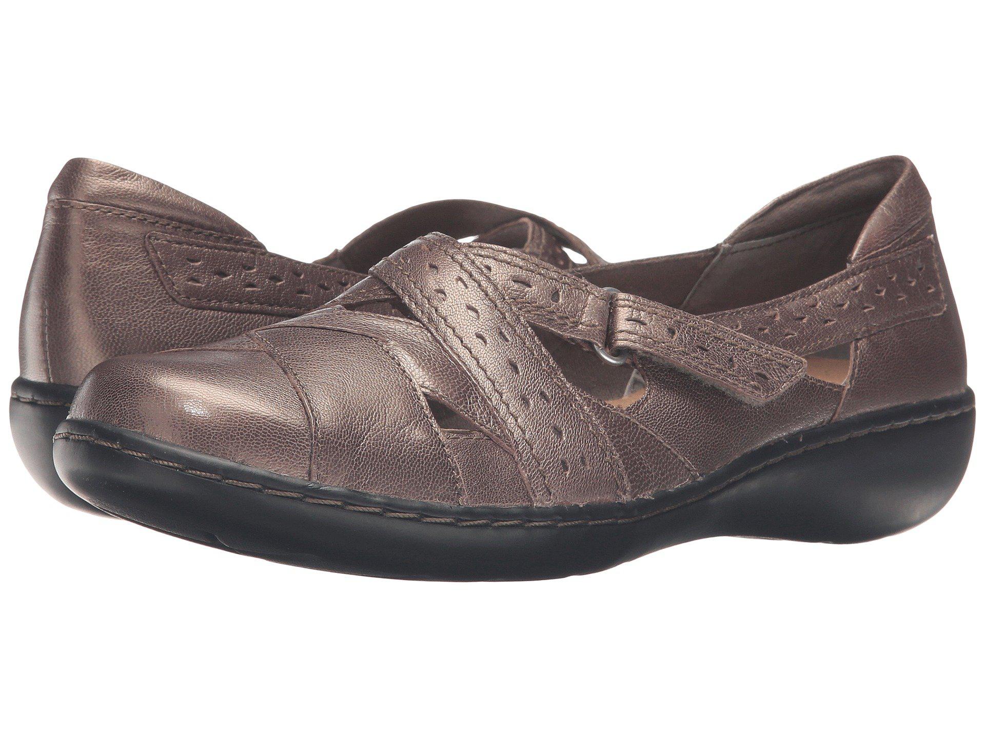 clarks ashland vista bootie