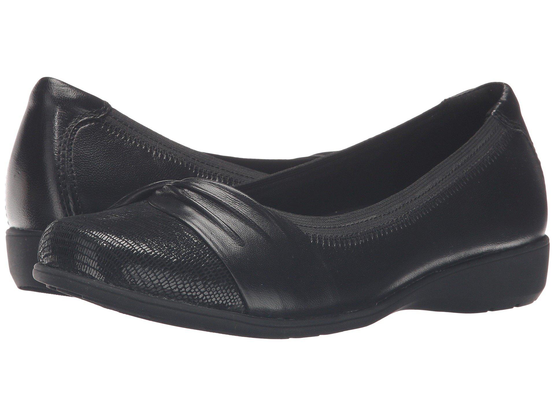Aravon Andreaar (navy) Women's Slip On Shoes in Black Lyst