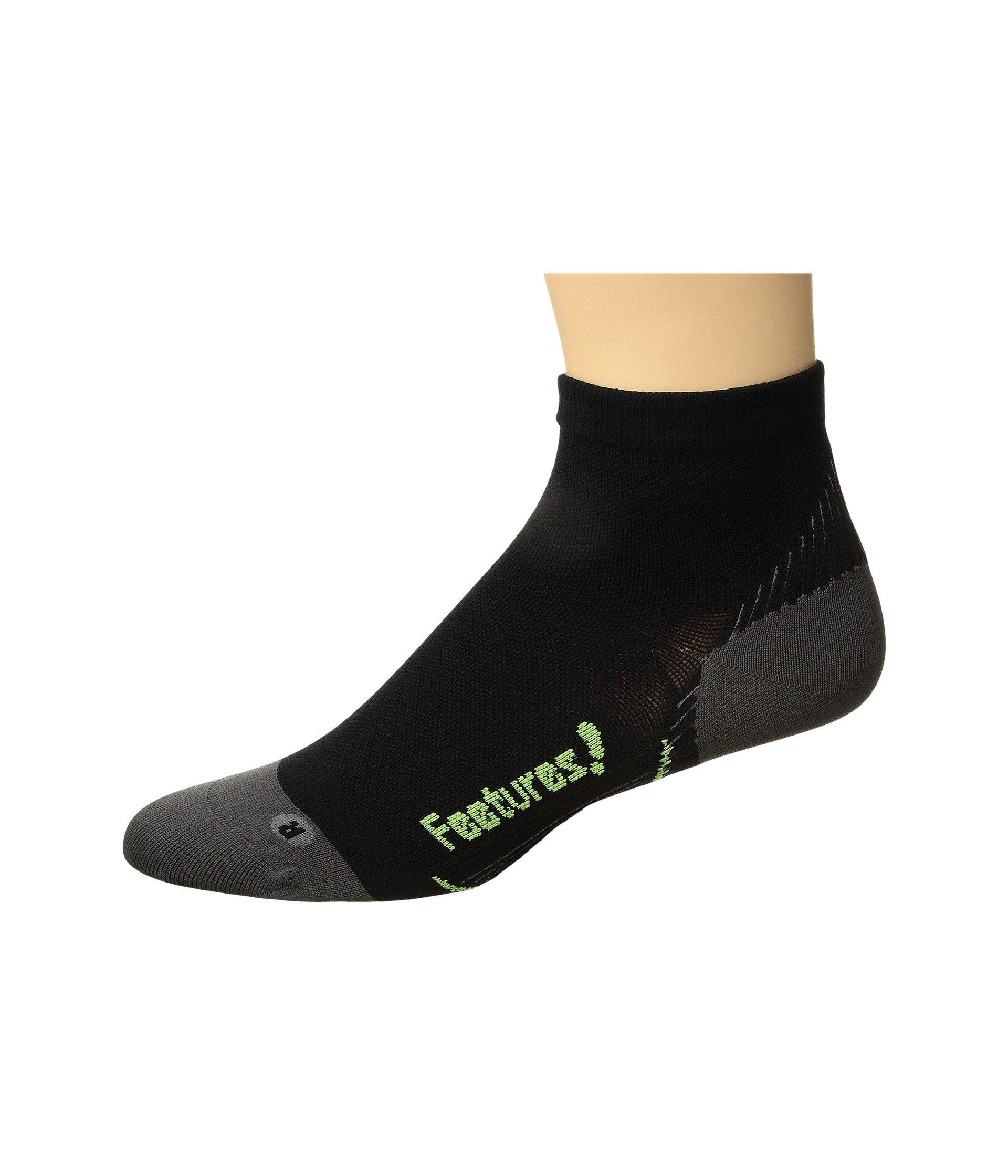 Lyst Feetures! Plantar Fasciitis Relief Sock (white